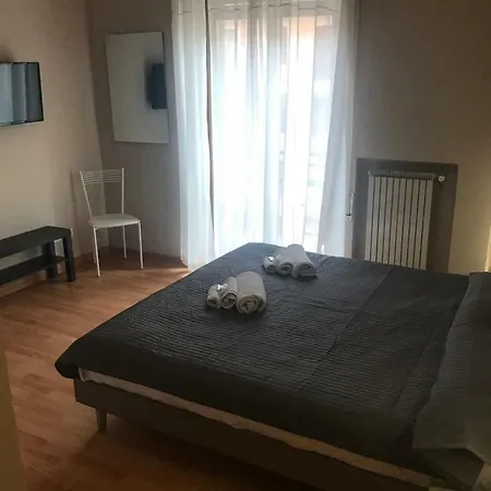 14号客房住宿加早餐旅馆