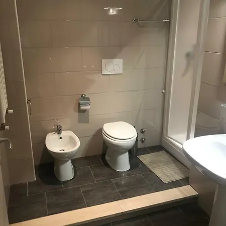 14 Bed and Breakfast 3*